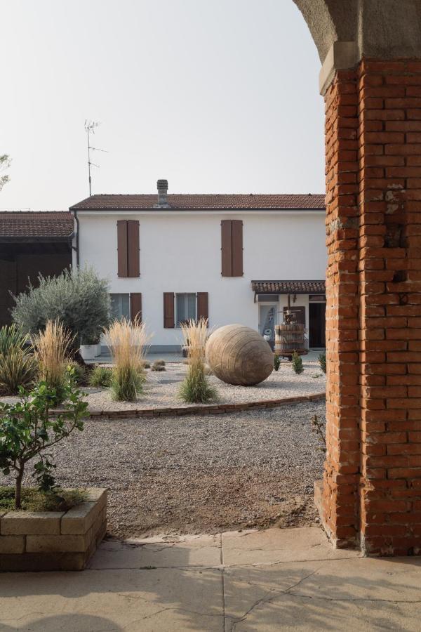 B&B Fiera "In Cascina" Cremona Exterior photo